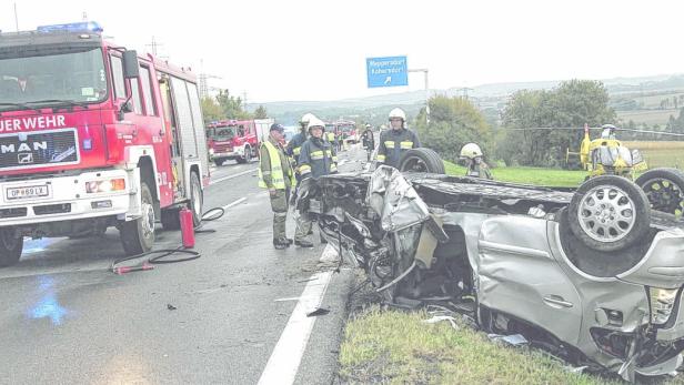 Schwerer Verkehrsunfall auf der S31 bei Kobersdorf