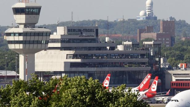 Warnstreik am Berliner Flughafen beendet