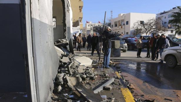 Anschlag auf eine Polizeistation in Tripolis.