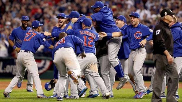 Schlag auf Schlag. Am Ende feierten die Cubs ihren historischen Triumph
