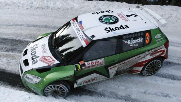 Jan Kopecky of Czech Republic drives his Skoda Fabia S2000 during the ninth stage of the IRC Monte-Carlo car rally around Saint-Bonnet-le-Froid January 21, 2010. REUTERS/Robert Pratta (FRANCE - Tags: SPORT MOTOR RACING)
