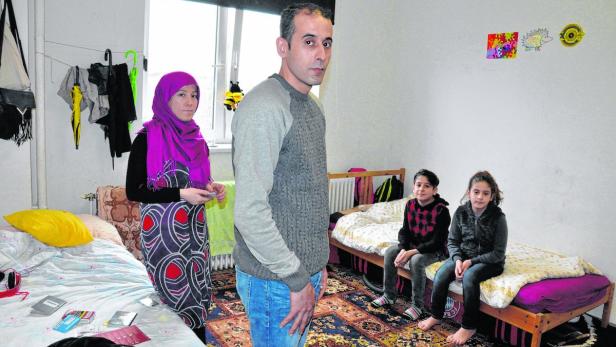 Mohammad, seine Frau Yasmeen und ihre Kinder suchen dringend eine neue Bleibe in Wien.