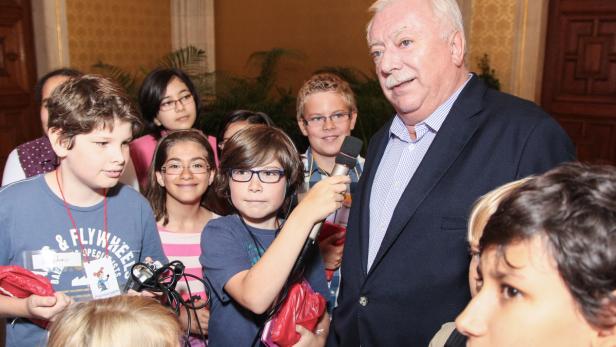 Wiener Bürgermeister Michael Häupl beim Besuch der…