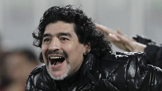 Maradona will Frieden mit Italiens Fiskus