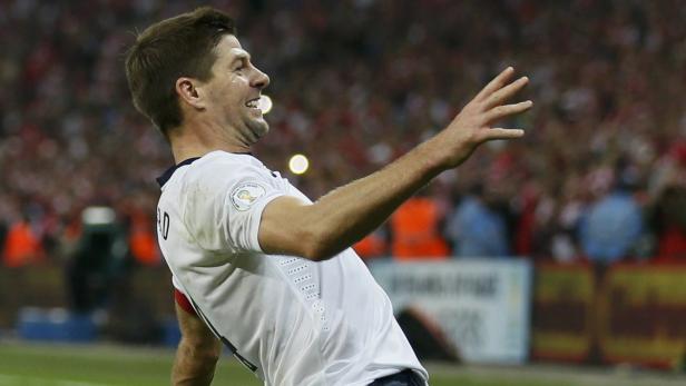 Matchwinner: Liverpool-Star Steven Gerrard jubelt über die Entscheidung gegen Polen. Dank seines 2:0 fährt England zur WM 2014.