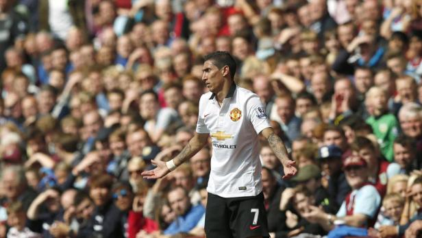Manchester United's Di Maria reacts during their E