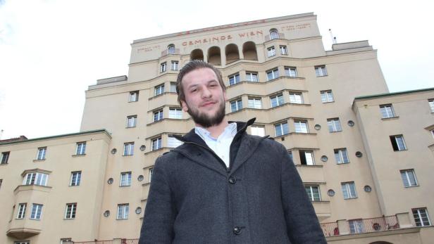 Karim Beib Abdalla kämpft mit den Nachwehen der Amtshandlung. Er soll nun seine Wohnung räumen.