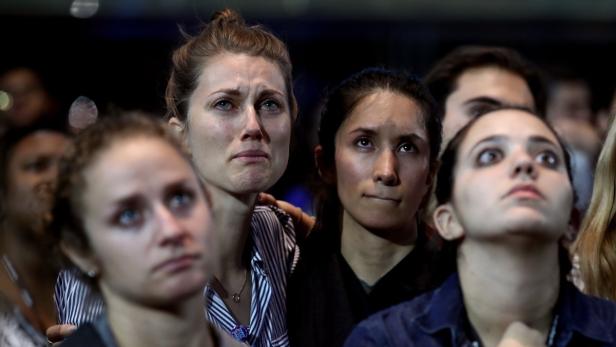 Enttäuschte Clinton-Anhänger im Jacob K. Javits Convention Center