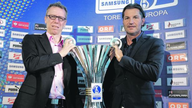 Cup-Finale 2013: Ex-Coach Stöger und der neue Coach Baumgartner,
