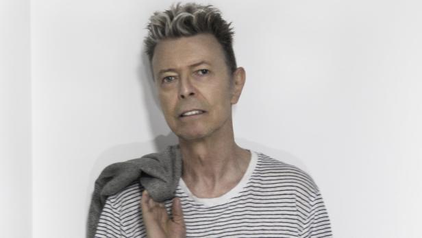 David Bowie gratis… David Bowie auf einer Aufnahme für sein letztes Album "Blackstar"