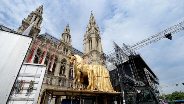 Vorbereitungen am Wiener Rathausplatz (Bild vom 26. Mai)