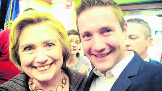 On the road mit Hillary Clinton: Josef Mantl auf Wahlkampf-Tour