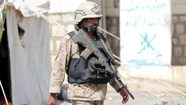 Regierungssoldaten rücken gegen die Houthi-Rebellen vor