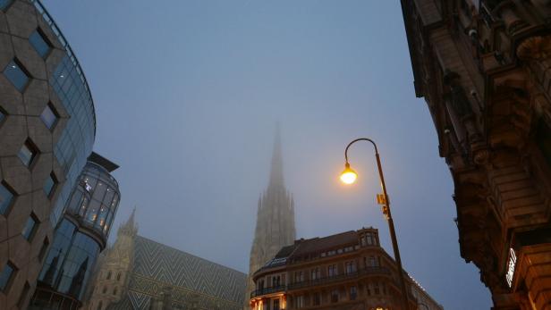 Wiener Wahrzeichen im Nebel: Doch sonst wird einem so manches sonnenklar
