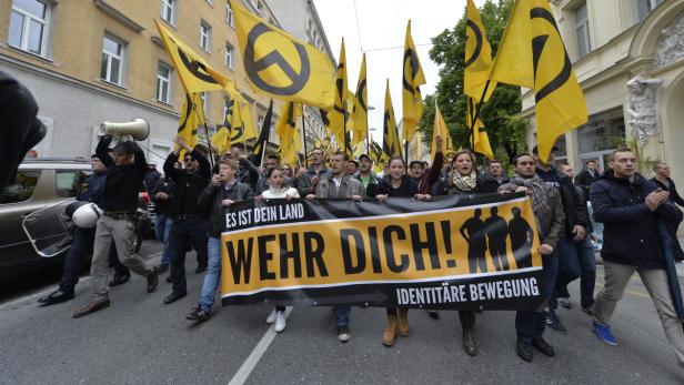 „Wehr dich“: Demonstration der als rechtsextremistisch eingestuften „Identitären Bewegung“ in Wien am 17. Mai 2014