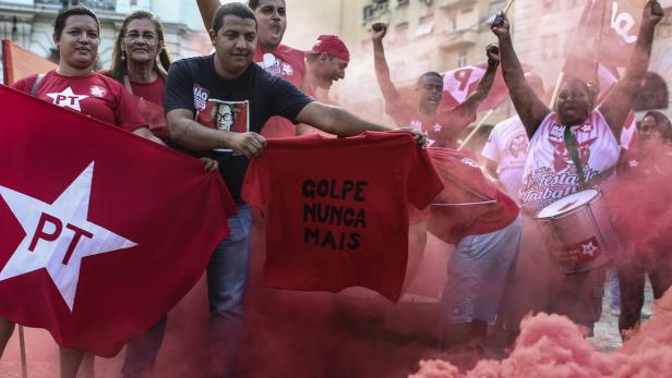 Protest in Rio de Janeiro: Die Rezession birgt sozialen Sprengstoff.