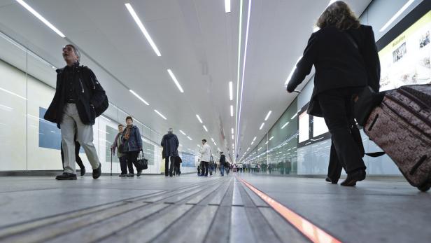 ERÖFFNUNG KULTURPASSAGE KARLSPLATZ