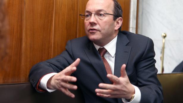 „Die SPÖ will sich mit der Vermögenssteuer nur an Reformen vorbeischummeln“, befindet Wirtschaftsbund-General Peter Haubner