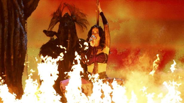 Katy Perry performs "Dark Horse" at the 56th annua