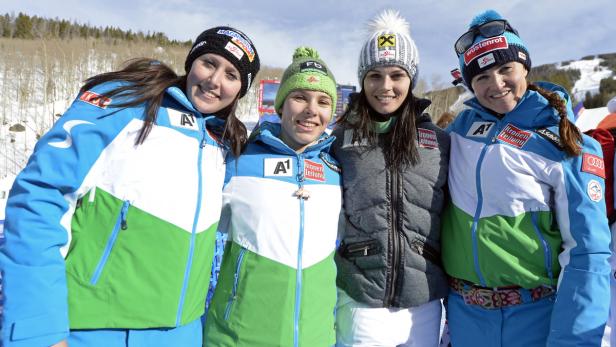 Vier Österreicherinnen für eine WM-Abfahrt: Cornelia Hütter, Nicole Schmidhofer, Anna Fenninger und Elisabeth Görgl (von links).