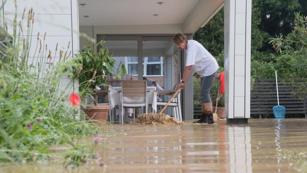 Aufräumen nach dem schweren Unwetter in Oberösterreich