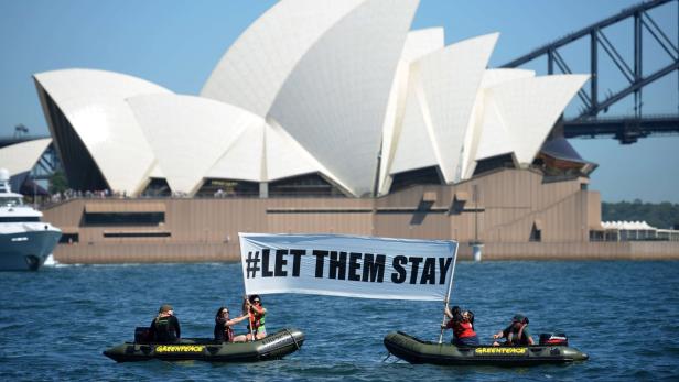Greenpeace-Aktivisten setzten sich auch für Bootsflüchtlinge ein