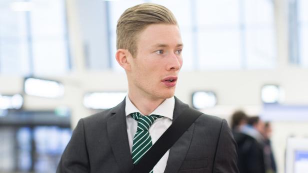 Florian Kainz sieht seine Zukunft bei Werder.