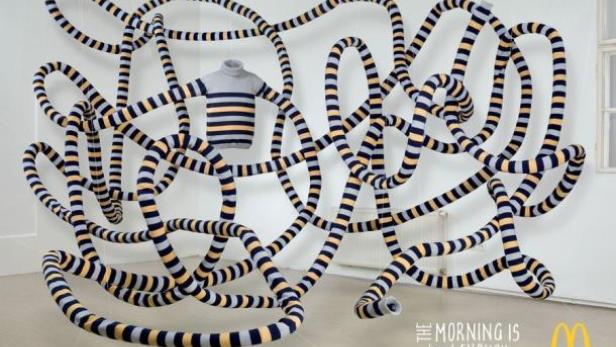 DDB Tribal Wien - McDonald's Österreich - Easy Morning Breakfast-Kampagne - Sujet Pullover