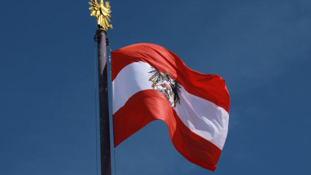 Fahne, Flagge, Fahnenmast,Österreich