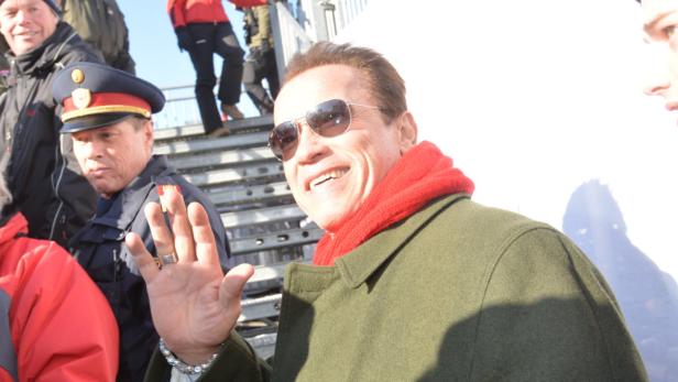 Schwarzenegger in Kitzbühel gelandet