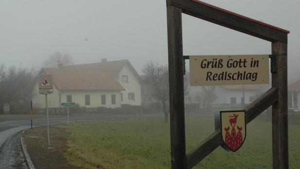 In der 450-Seelen-Ortschaft Redlschlag tappen die Behörden in puncto Zuzügler noch im Dunkeln