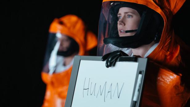 Amy Adams als Linguistin, die versucht, mit Aliens zu kommunizieren: &quot;Arrival&quot;