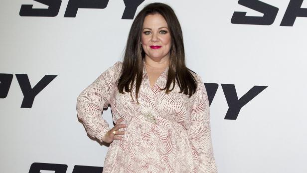 Cast member Melissa McCarthy arrives for the movie Seit einigen Monaten ist Hollywood Comedy-Star Nummer eins um vieles leichter - auch wenn Melissa McCarthy noch kein Strich in der Landschaft ist. Die Schauspielerin hat im letzten halben Jahr 25 Kilogramm abgenommen.