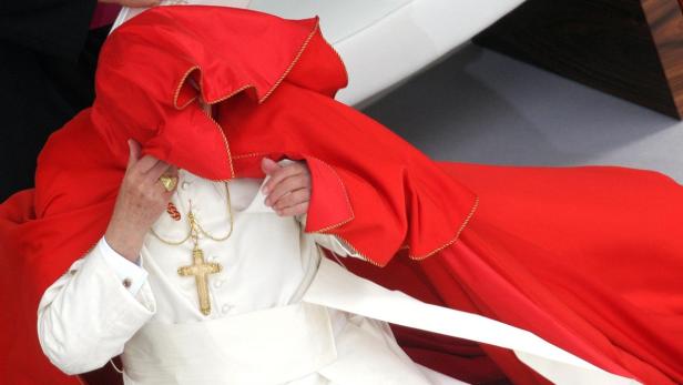 Papst Benedikt XVI.bei seinem Besuch in Wien im Jahr 2007