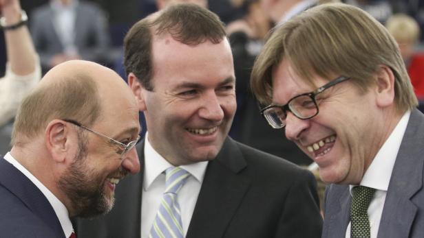 EVP-Chef Weber (M.) oder der Liberale Verhofstadt (re.) könnten Schulz als Parlamentspräsident beerben.