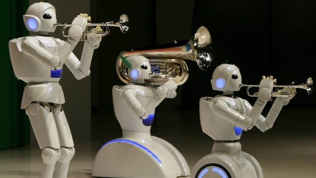 Sie sind die Roboter - und sie übernehmen immer mehr Jobs.