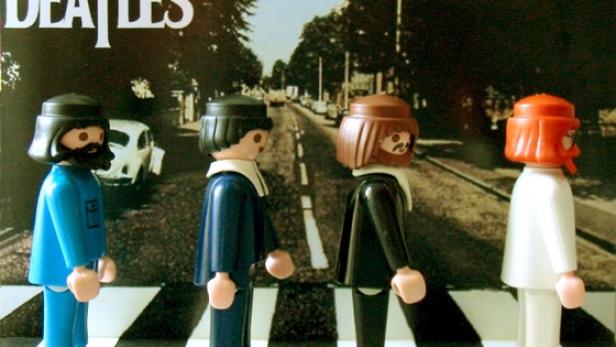 Playmobil - Abbey Road Studios - The Beatles (c: svencentral.com)