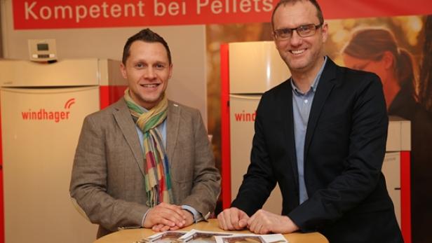 Johann Standl (Windhager) und Rainer Tschopp (ikp Salzburg) peilen den Ausbau der Markenbekanntheit von Windhager in Österreich gemeinsam an. (c: ikp sbg)