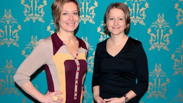 Eva Mandl und Doris Lenhardt unterstützen den Finanz-Marketing Verband in der Verwirklichung der Recommender-Gala. (c: himmelhoch)