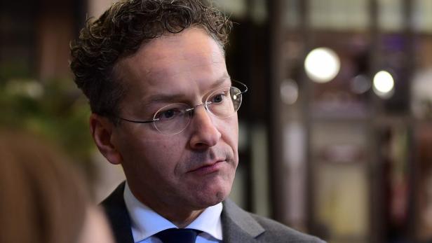Jeroen Dijsselbloem, ehemaliger niederländischer Politiker, blickt nachdenklich zur Seite.