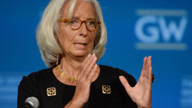 IWF-Chefin Christine Lagarde beunruhigt die Sparer.