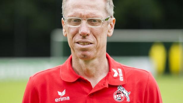 Peter Stöger bleibt als Köln-Trainer ungeschlagen.
