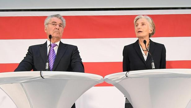 Alt-Bundespräsident Heinz Fischer und Irmgard Griss