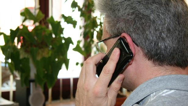 "Spoofing": Finanz warnt vor Telefonbetrügern