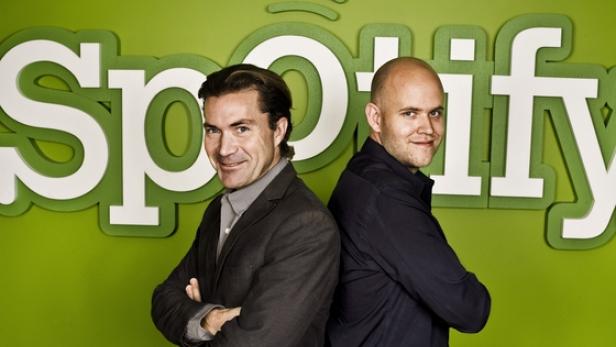 Let&#039;s make money! Martin Lorentzon und Daniel Ek, Spotify-Gründer. Das Unternehmen schließt eine neuerliche Finanzierungsrunde ab (c: spotify)