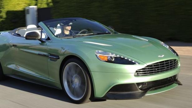 Aston Martin Vanquish Volante