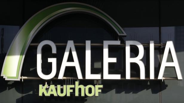 The logo of the Galeria Kaufhof department store i