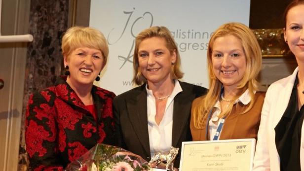 Journalistinnenkongress: Co-Initiatorin Maria Rauch-Kallat, Elisabeth Pechmann (Ogilvy), Preisträgerin Karin Strobl und Michaela Huber (OMV-Sprecherin, im Beirat des JoKo)