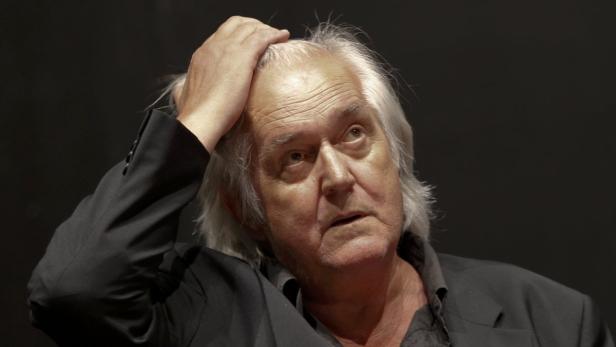 Henning Mankell sieht in Wallander keinen Freund: Sein Held ist ihm zu altmodisch und isst ungesund.