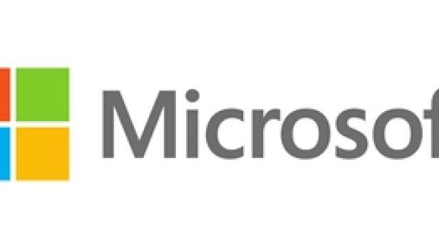 Das Logo von Microsoft mit dem Schriftzug und dem quadratischen Symbol in Orange, Grün, Blau und Gelb.